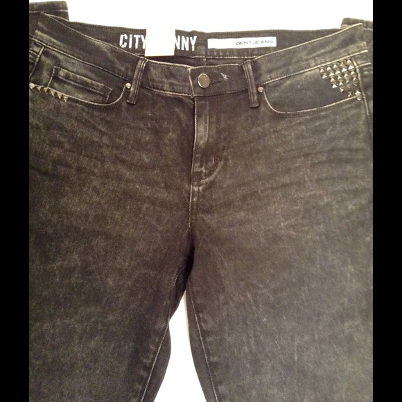 SOLD - DKNY Slim Fit Zippered Rock and Roll Jean - Picture 3 of 4