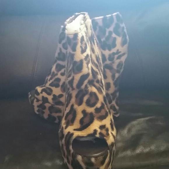 Sexy Brand new peep toe high heels size 8 - Picture 3 of 4