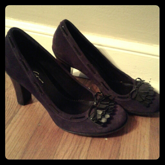 Kenneth Cole Chocolate Brown Heels