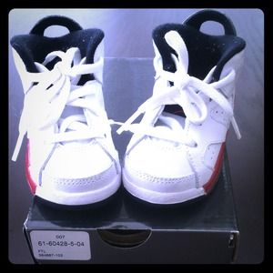 Jordan 6 Retro for toddlers Reduced!!