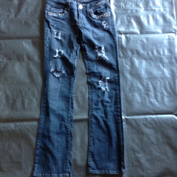 Distressed jeans sz 7 preowned