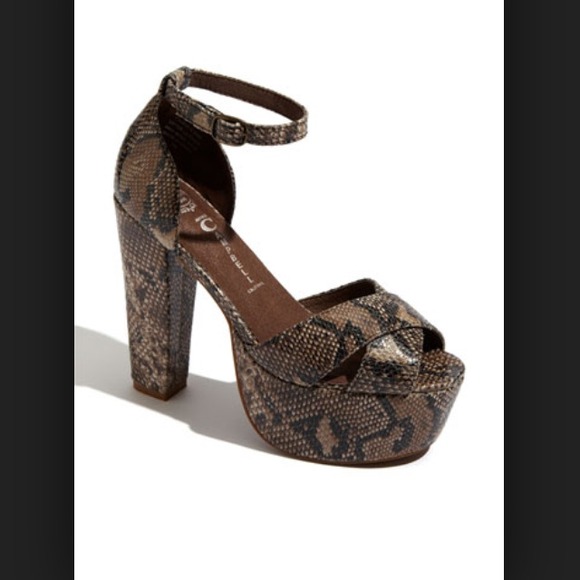 Jeffrey Campbell Carmen platforms