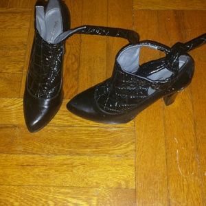 Gianna Meliani Booties