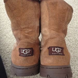Boys uggs