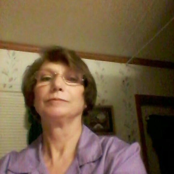 Meet your seller. - Picture 3 of 4