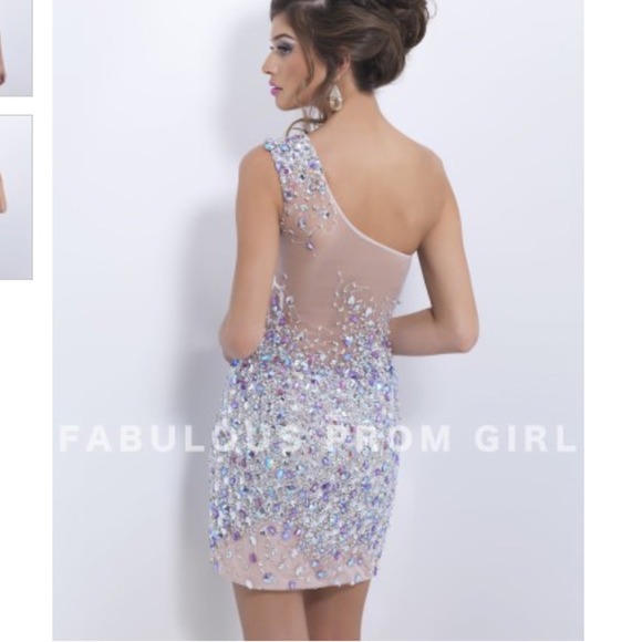 Formal fit dress. Never been worn. - Picture 4 of 4