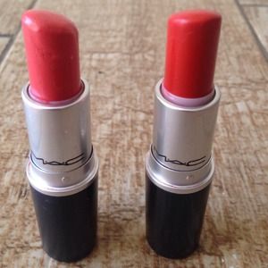 💄💄2 lipsticks💄💄
