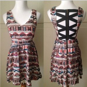 Very flattering dress with Strappy back design
