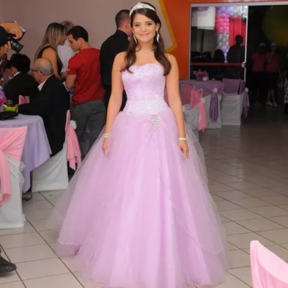 Lavender ball gown - Picture 2 of 4