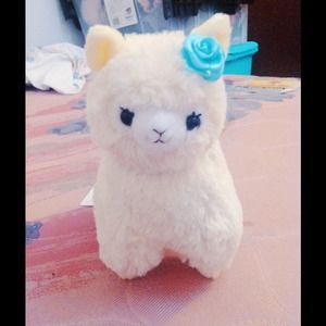 Antique Alpacasso Plush