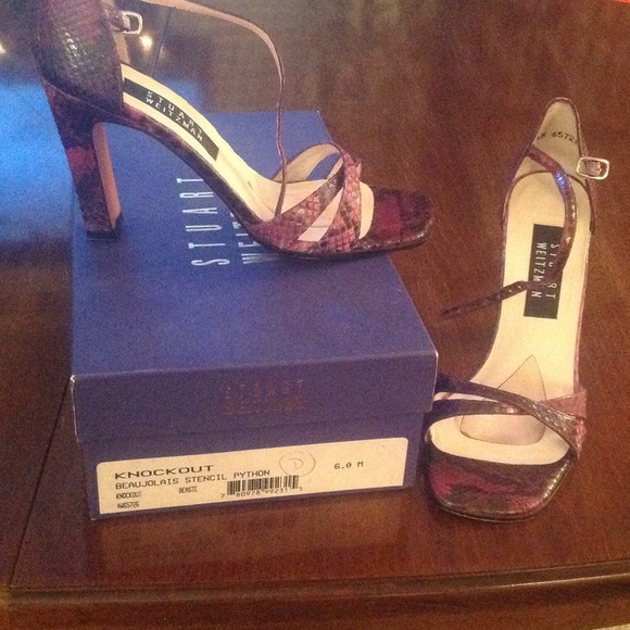 Authentic Stuart Weitzman purple python pumps - Picture 1 of 3