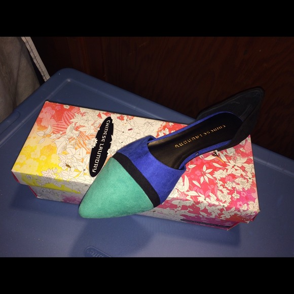 Chinese laundry flats