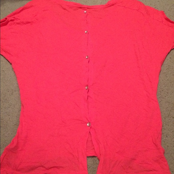 EXPRESS open back button top