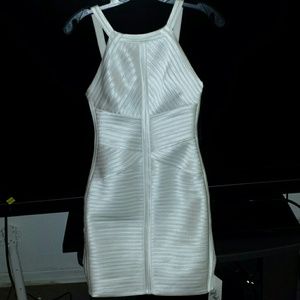 *Rock bottom price* White Bodycon dress
