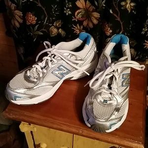 Running shoe