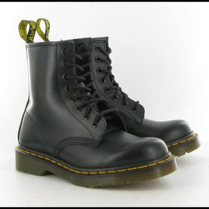 These boots are in great condition, gently worn