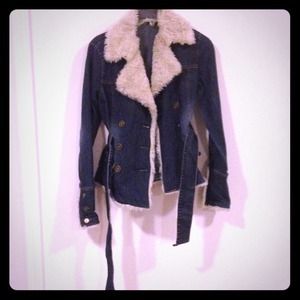 Jean Jacket w/Faux Fur Collar