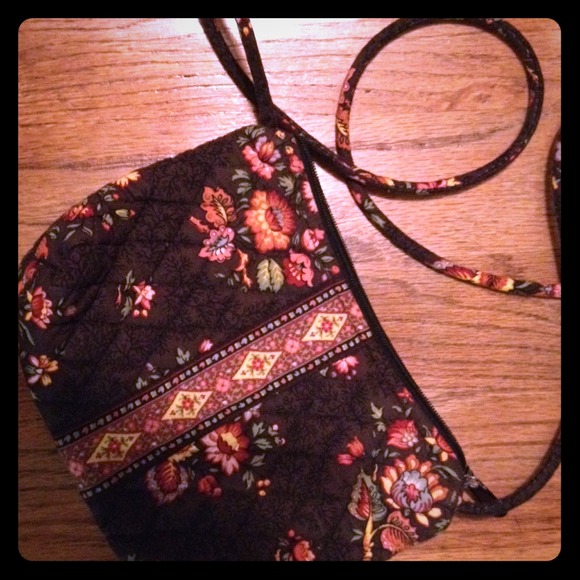 Vera Bradley floral cross body👛🌷🌹🌸