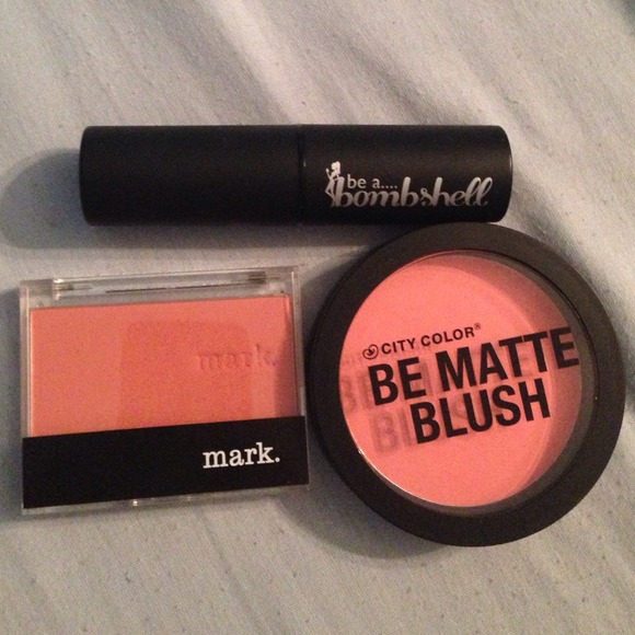 Makeup set- Blush