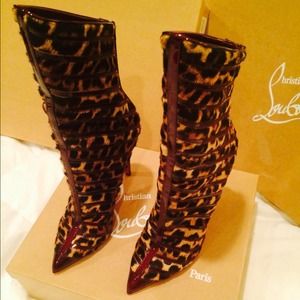 🎉SOLD🎉 Louboutin NIB Gouzimine sz 39.5 pony hair