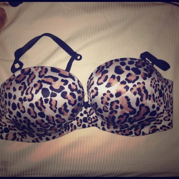 Victoria secrets bomb shell💣💣