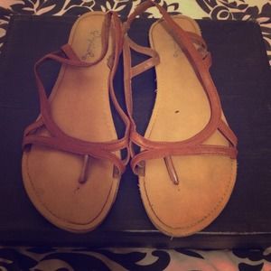 Tan gladiator sandals💕!