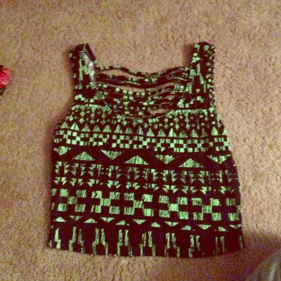 Crop top - Picture 1 of 1