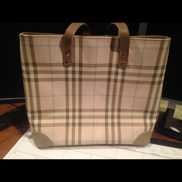 Burberry Tote REDUCED