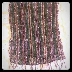 Light fall scarf with sparkles