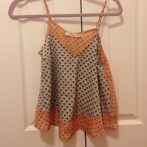 elodie Tops - ❌❌TRADED❌❌flowy top