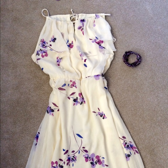Old Navy Dresses & Skirts - *on hold* Cream and purple sundress