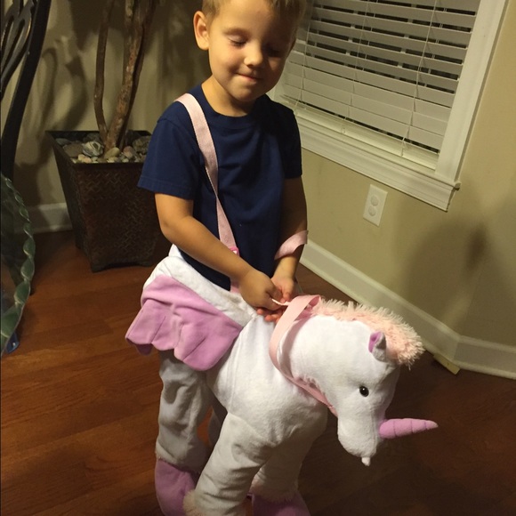 Child's unicorn costume. - Picture 3 of 4