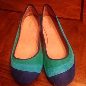 Adorable flats!