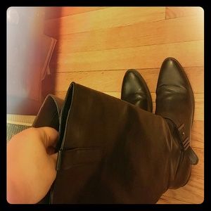 Gorgeous High Black Flat boots *Huge Reduction *