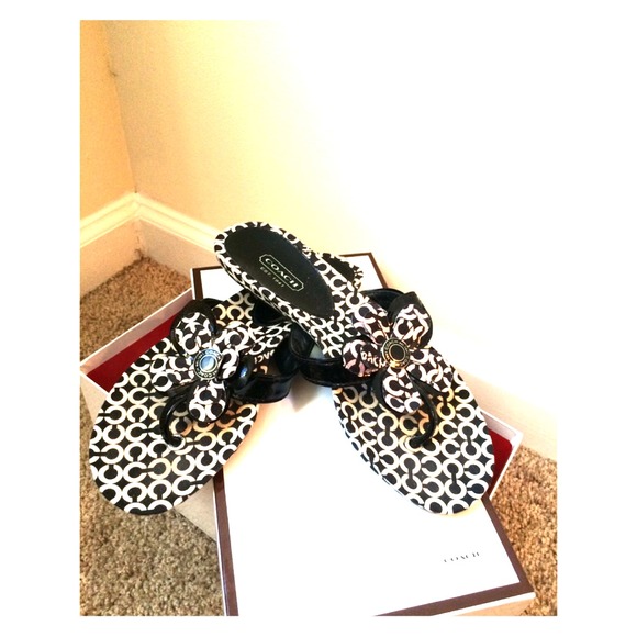 Coach flower sandals