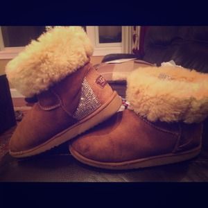 Swarovski Embellished Chestnut Classic Uggs