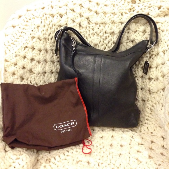 Coach Handbags - Classic black coach bucket tote