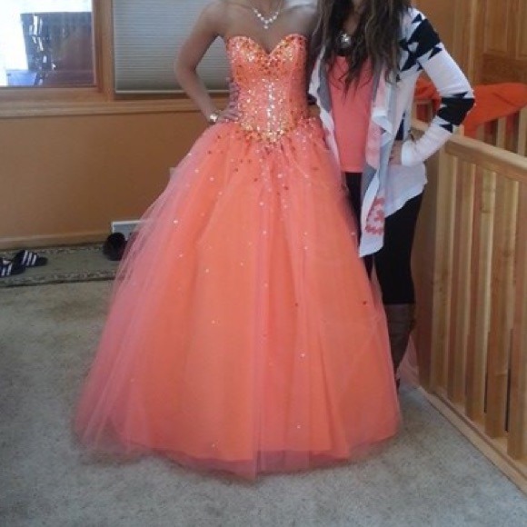 Mori Lee Prom Dress - Picture 1 of 3