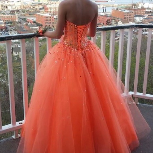 Mori Lee Prom Dress - Picture 2 of 3