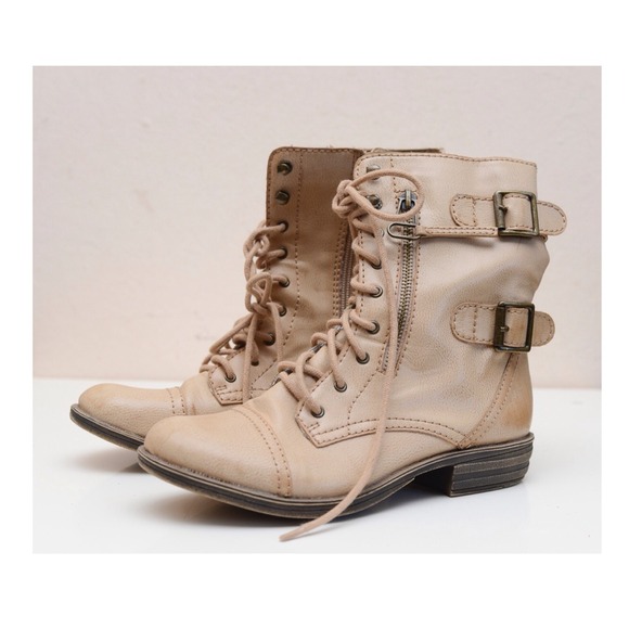 American Rag Boots - Tan Lace Up Boots