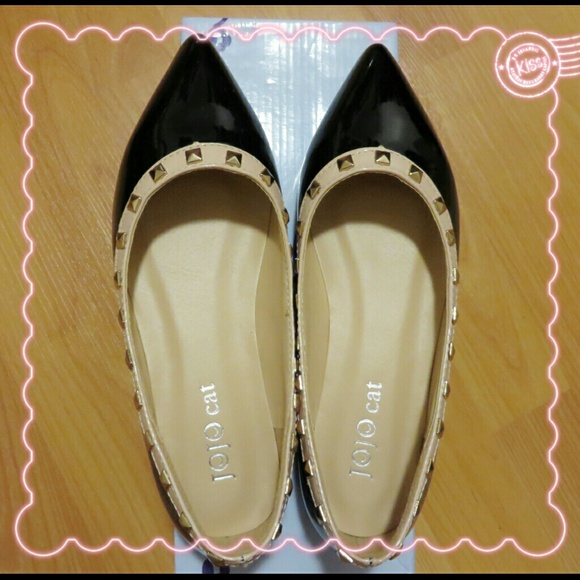 jojo cat Shoes - **HOLD** Jojo cat flat shoes :)