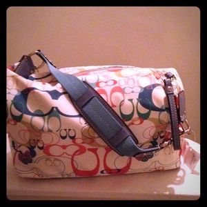 medium size coach purse. Brand New!! PRICE REDUCED