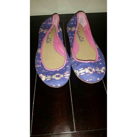 Splendid Nuntucket Flats