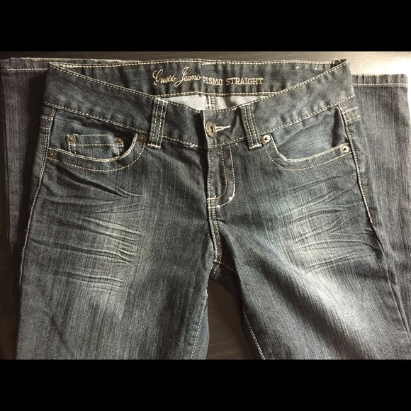 🚫DONATED🚫 GUESS JEANS - Picture 3 of 4