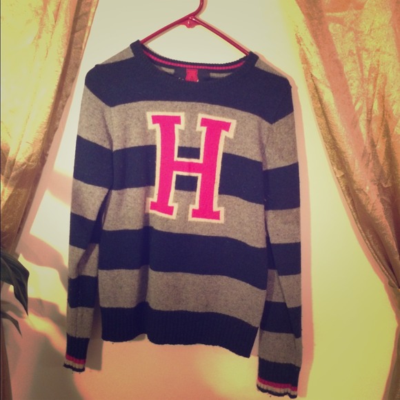 Knitted sweater from UK