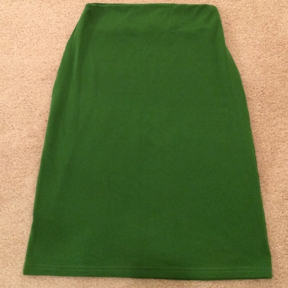 Susana Monaco Green skirt