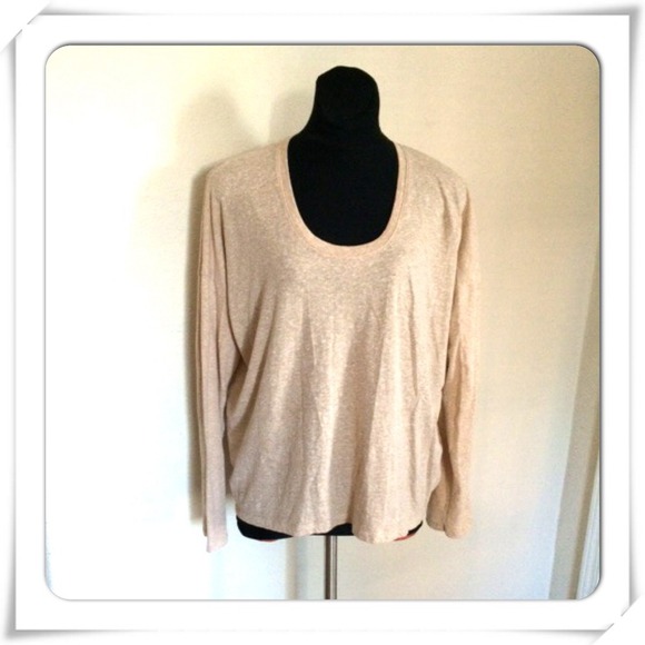 🎉Sold in bundle🎉Gap long sleeve tee - Picture 1 of 2