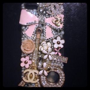 Paris Chanel inspired iPhone 5 case