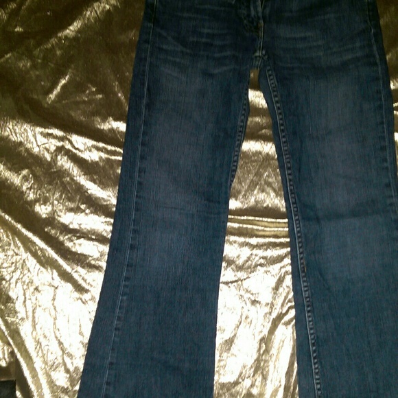 A Pair of Authentic French Connection Jeans - Picture 1 of 4
