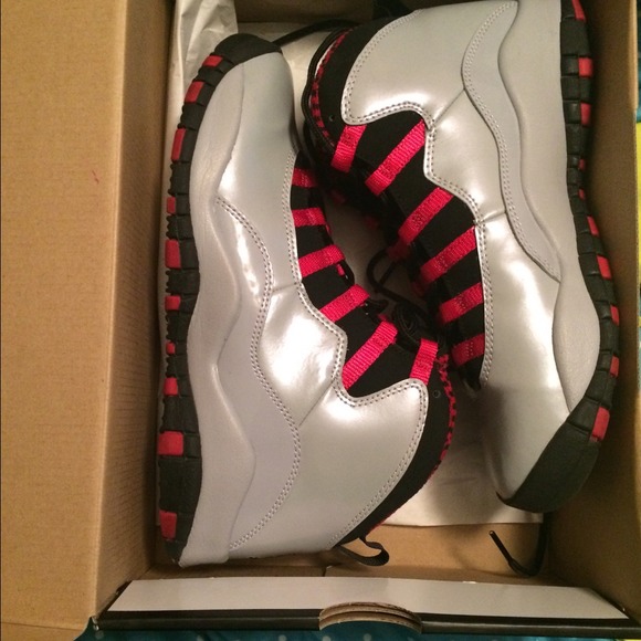 Jordan girls 10 Retro (GS) shoes💘MAKE ME AN OFFER